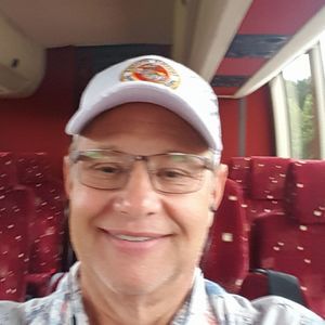 Meet your Posher, Thomas